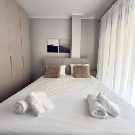 Warm Corner * סלוניקי